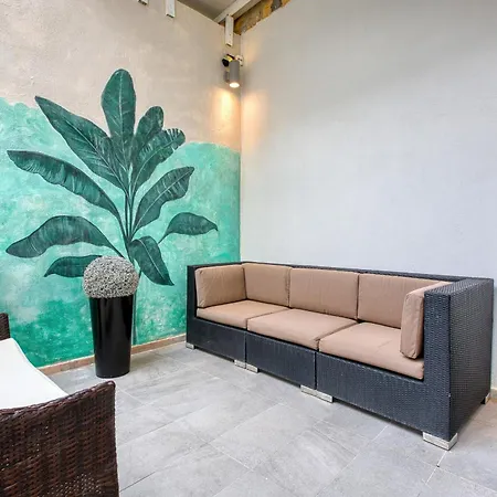 Сasa de vacaciones Luxury 2bedroom House With Large Back Yard Rabe1-2