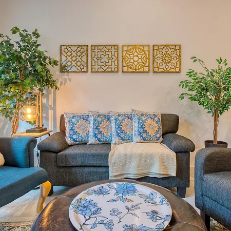 Luxury 2bedroom House With Large Back Yard Rabe1-2 Feriehus *